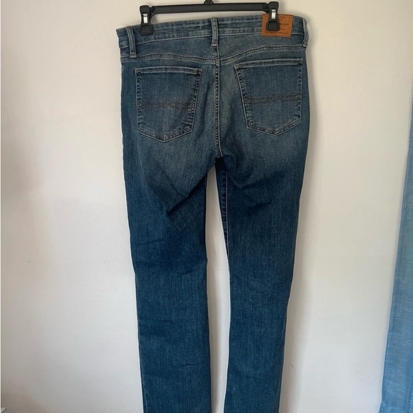Lucky Brand Sweet Boot Jeans 10/30 - Picture 3 of 5
